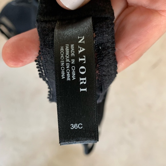 Natori Feathers Bra: 36C in Black - Picture 3 of 3